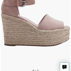 Marc Fisher platform wedge sandal pale pink size 8 **BRAND NEW, NEVER WORN**